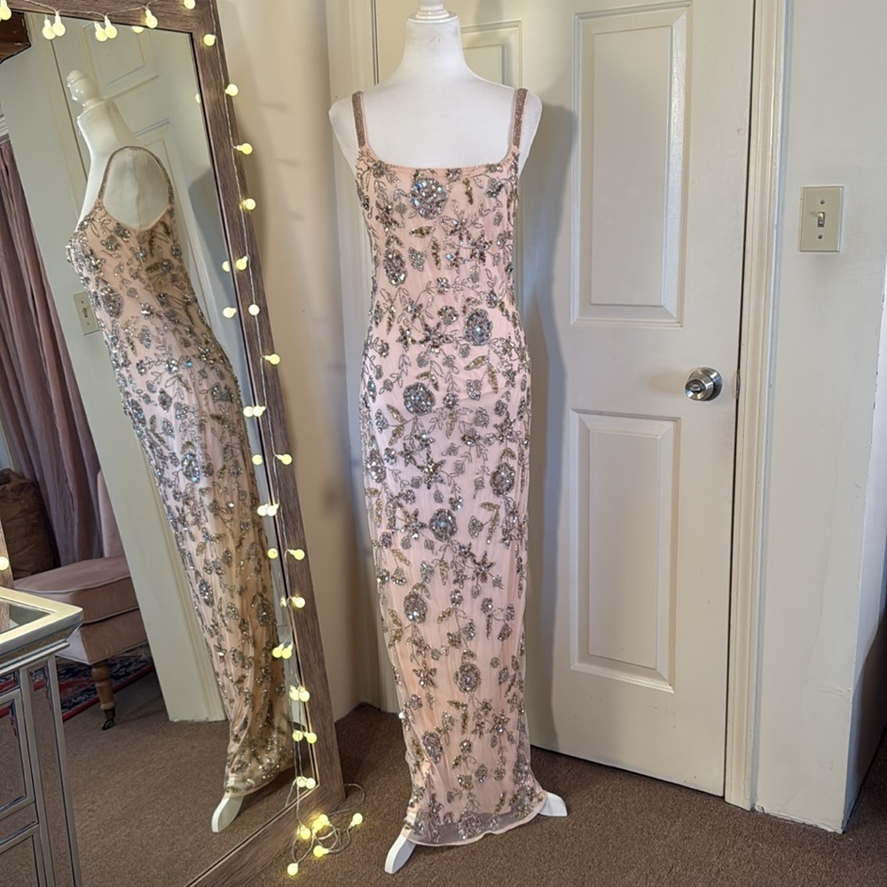 MAC DUGGAL
Hand Beaded Floral Gown with Beaded Spaghetti Straps - Picture 4 of 17